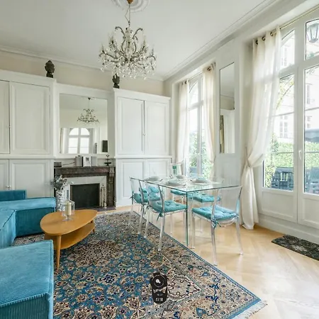 Terrasse Royale Au Coeur De * Nantes