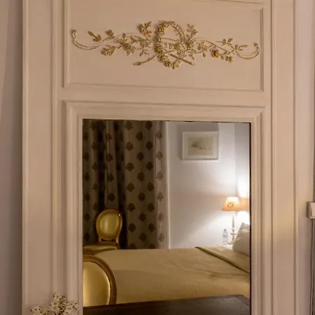 公寓 Terrasse Royale Au Coeur De 南特