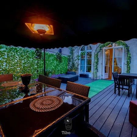 Апартаменты Terrasse Royale Au Coeur De *