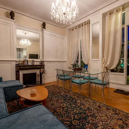 Terrasse Royale Au Coeur De