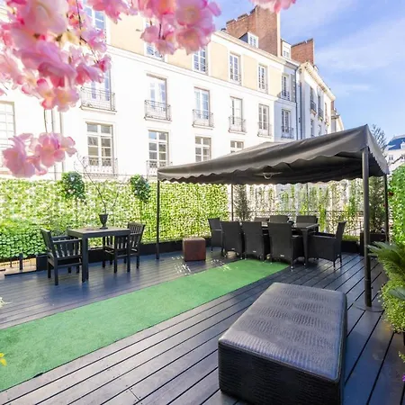 Apartment Terrasse Royale Au Coeur De Nantes