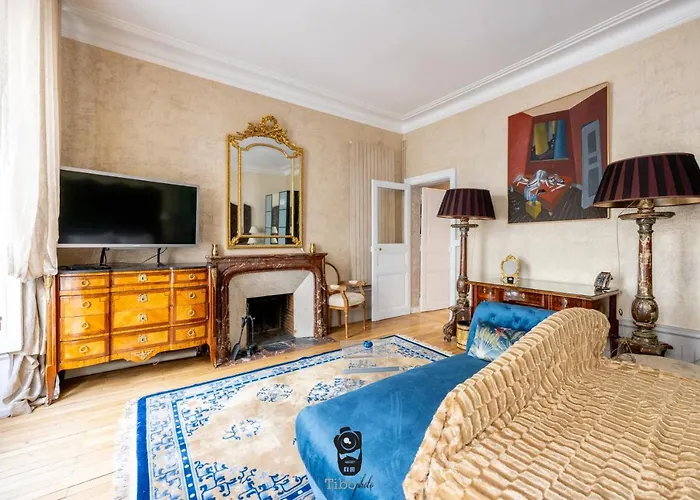 Terrasse Royale Au Coeur De